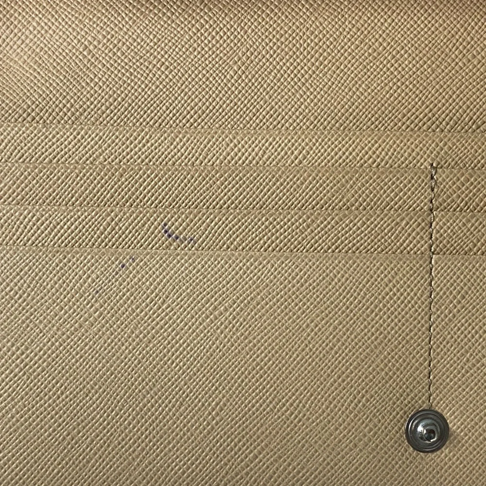 Burberry Tan Calf Leather Long Wallet includes Certificate of Authenticity - Picture 11 of 17